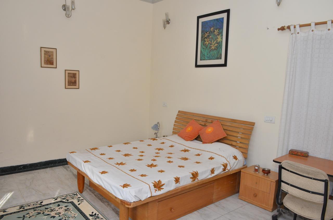 Sandy'S Homestay Джаму Екстериор снимка
